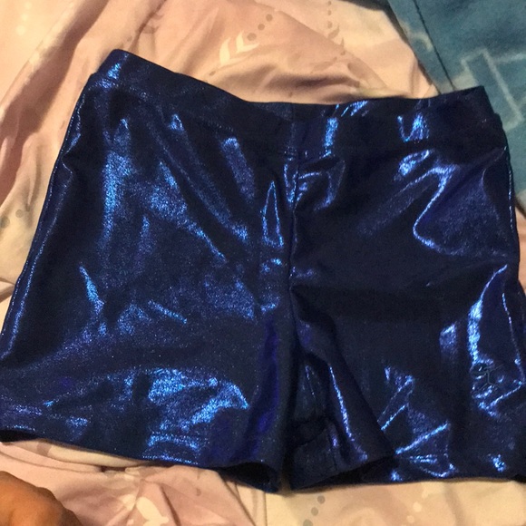 Gymnastics 🤸‍♀️ shorts - Picture 2 of 8